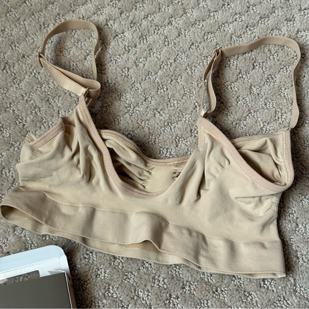 SKIMS Shapewear Nude Mica Bralette Seamless Sculpt L/XL - Picture 6 of 6